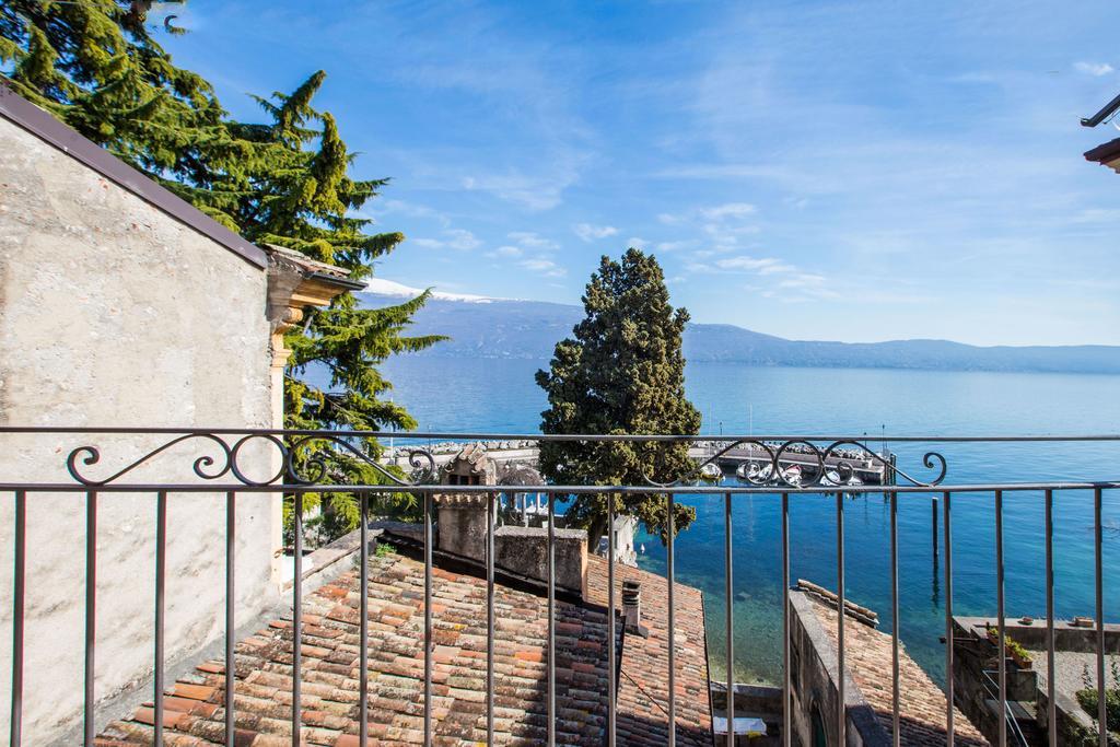 Le Camerine Apartment Water Front Toscolano Maderno Exterior photo